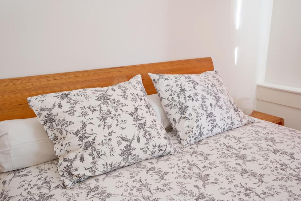 Ons Nest Bed and Breakfast Amsterdam Eksteriør billede